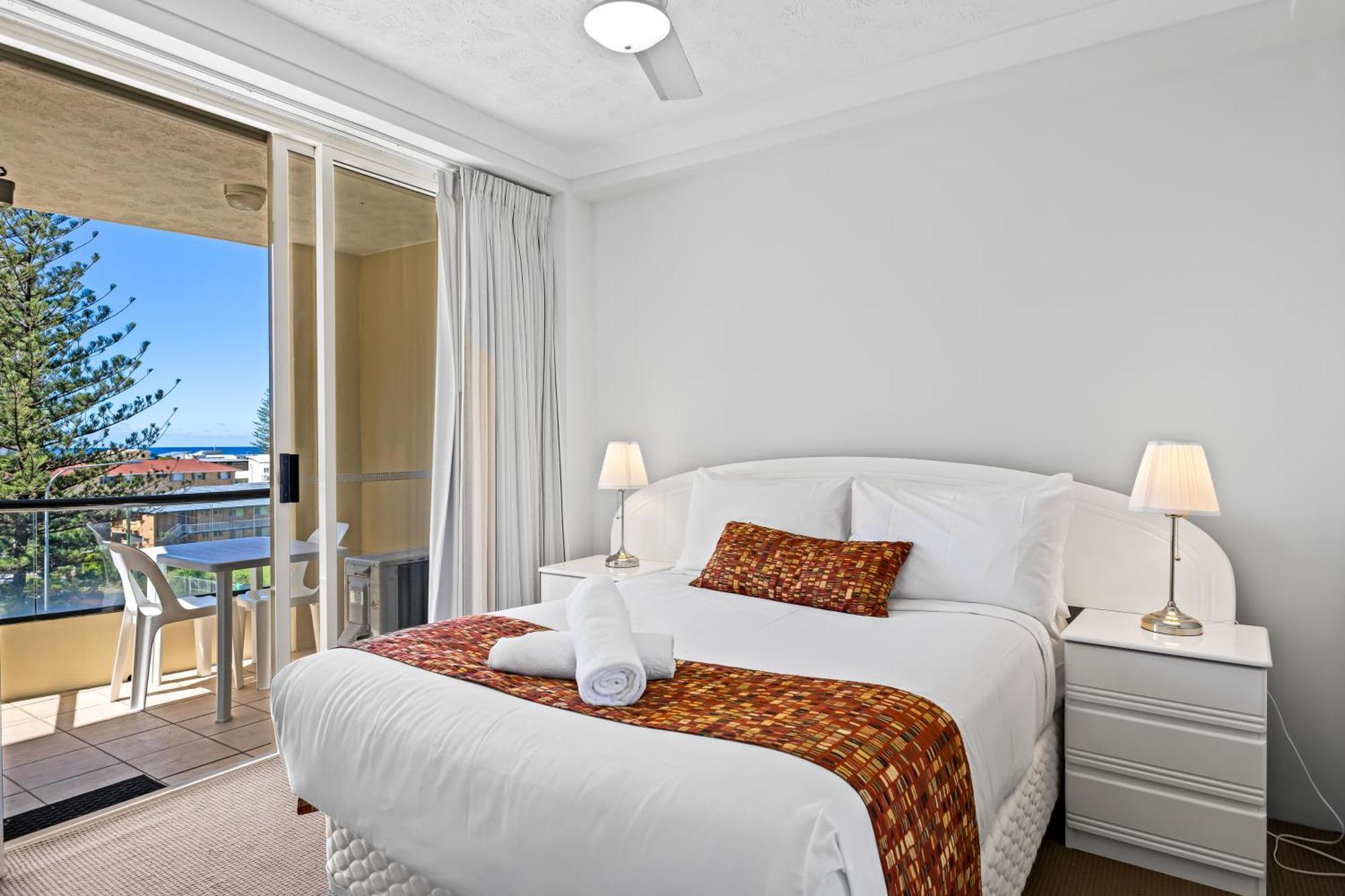 Palazzo Colonnades Lejlighedshotel Gold Coast Eksteriør billede